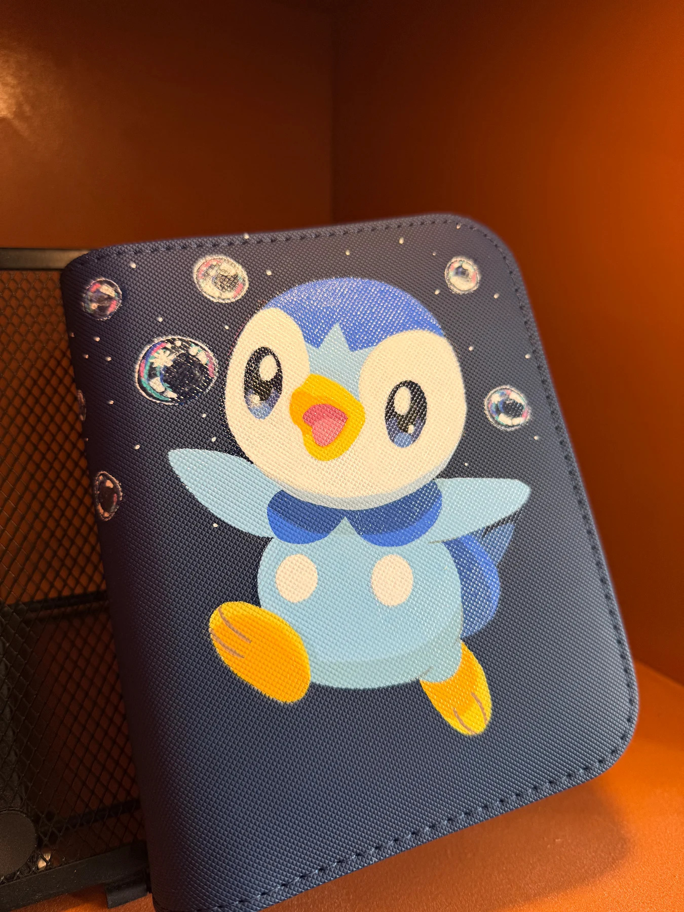 Binder custom, personnalisé à la main, Tiplouf